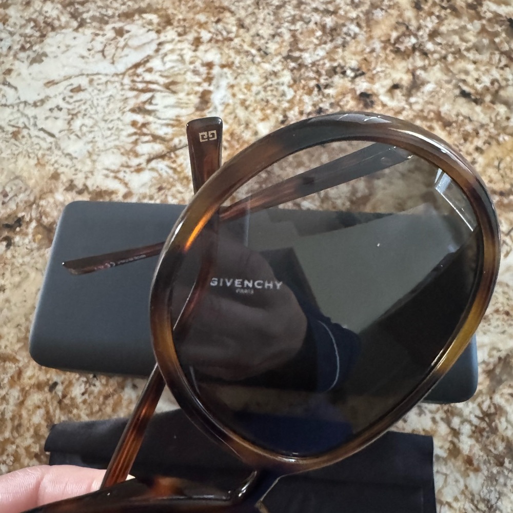 Givenchy Oversized Tortoiseshell Sunglasses With … - image 3